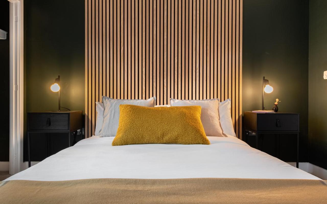 The Hoxton Docks - Modern & Bright 1bdr Flat With Study & Balcony Londra